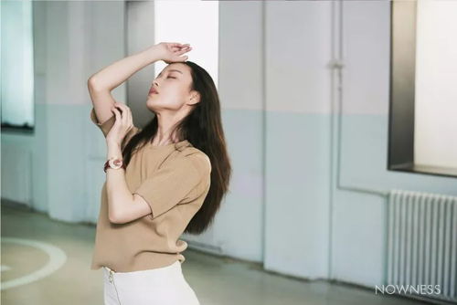 與倪妮共舞秋日時(shí)尚 以毛衫為伴，優(yōu)雅迎接九月